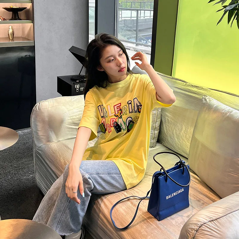 Valeria Obbaco T Shirt Unisex Neon Yellow-2