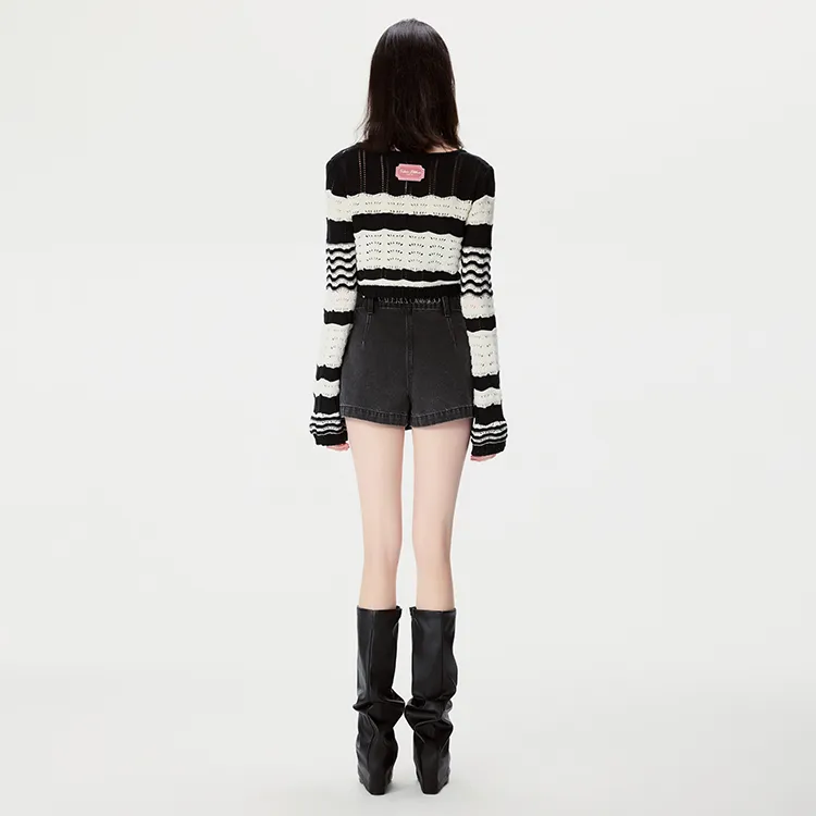 Valeria Obbaco Crop Tops Women's Black/White-2