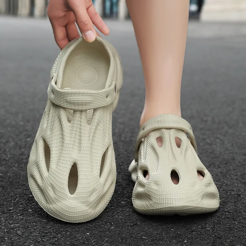 King Jinmai Clogs Men-21