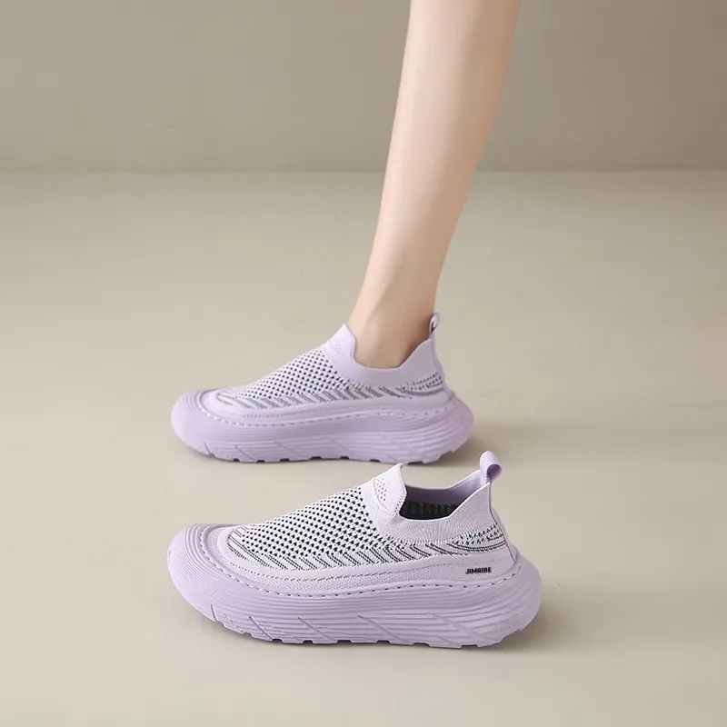 King Jinmai Slip Resistant Low Top Casual Shoes Women's-3
