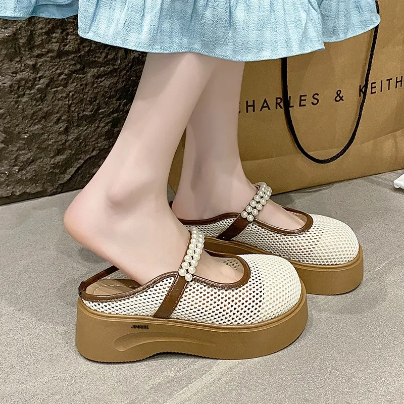 King Jinmai Slip Resistant Closed Toe Slippers Women's-1