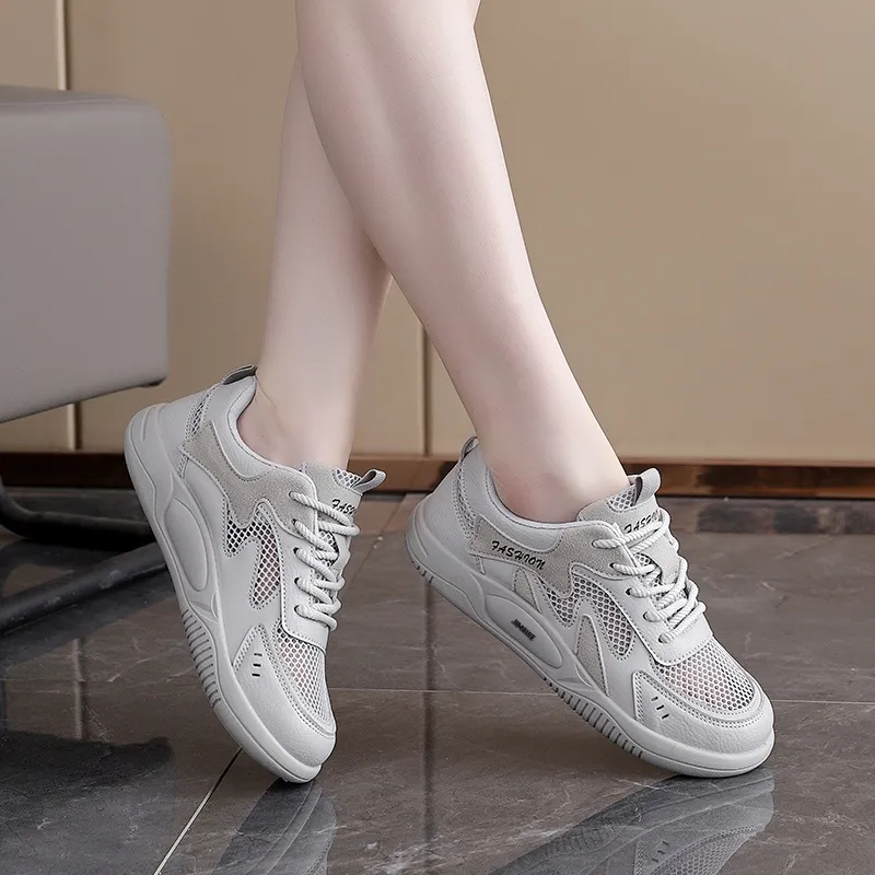 King Jinmai Slip Resistant, Abrasion Resistant, Lightweight, Breathable Low Top Casual Shoes Women's-8