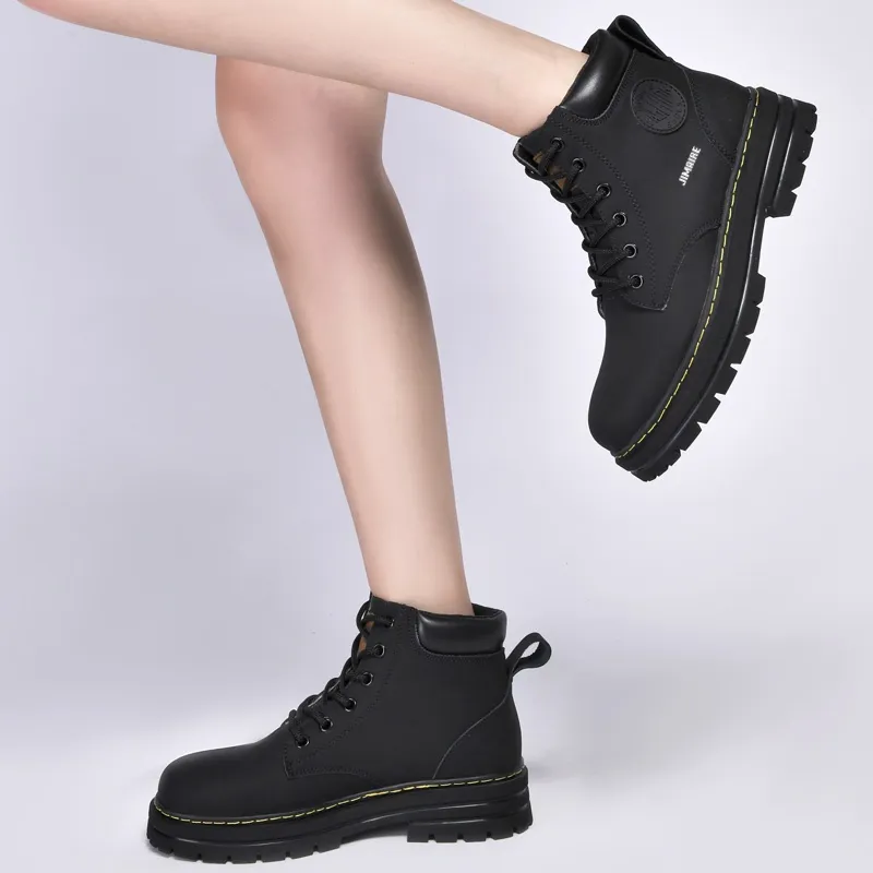 King Jinmai Short Martin Boot Unisex Black-2