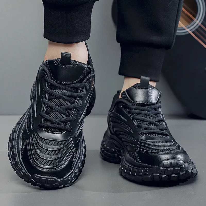 King Jinmai Slip Resistant Low Top Chunky Sneakers Men's Black-1