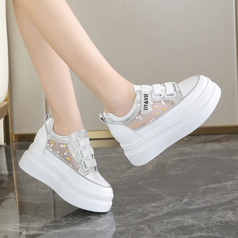 King Jinmai Slip Resistant Cushioning Abrasion Resistant Low Top Skateboard Shoes Women's-8