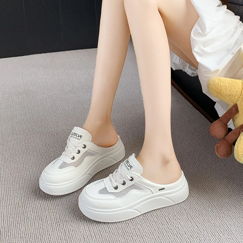 King Jinmai Closed Toe Slippers Women's-9