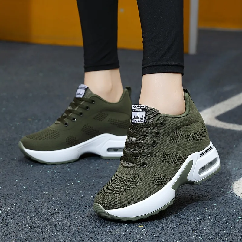 King Jinmai Slip-Resistant Breathable Mid-Top Casual Shoes Women's-3