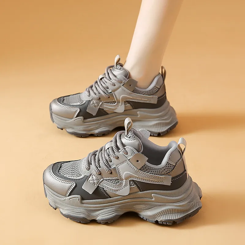 King Jinmai Low Top Chunky Sneakers Women's-10