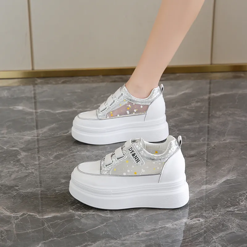 King Jinmai Slip Resistant Cushioning Abrasion Resistant Low Top Skateboard Shoes Women's-3