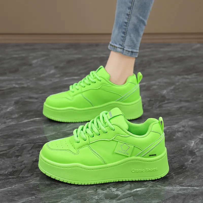 King Jinmai Slip Resistant Low Top Skateboard Shoes Women's-8