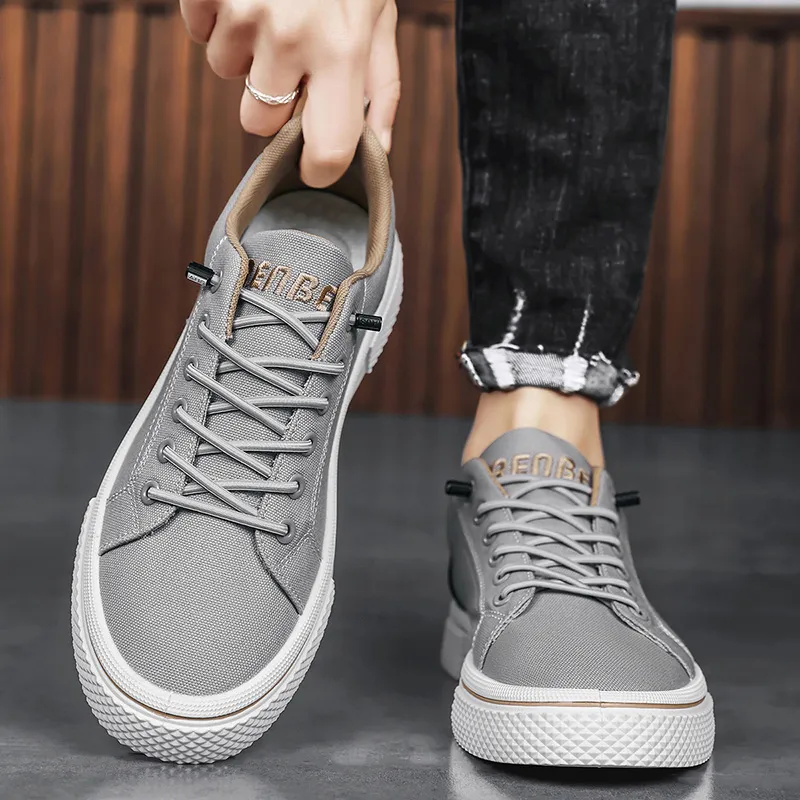 King Jinmai Slip Resistant Low Top Skateboard Shoes Men's-6