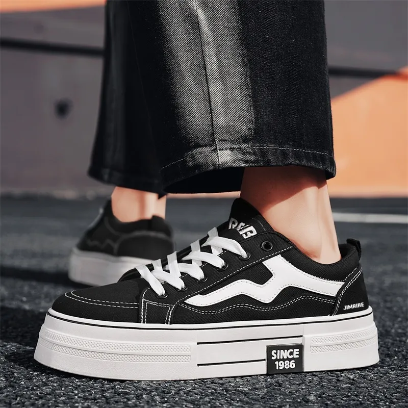 King Jinmai Low Top Skateboard Shoes Men's-7