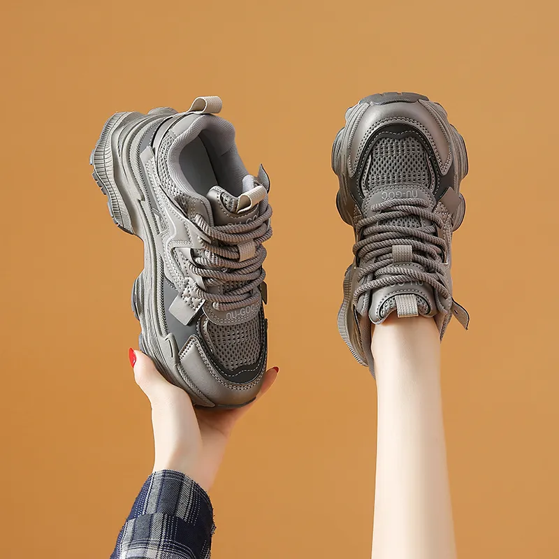 King Jinmai Low Top Chunky Sneakers Women's-12