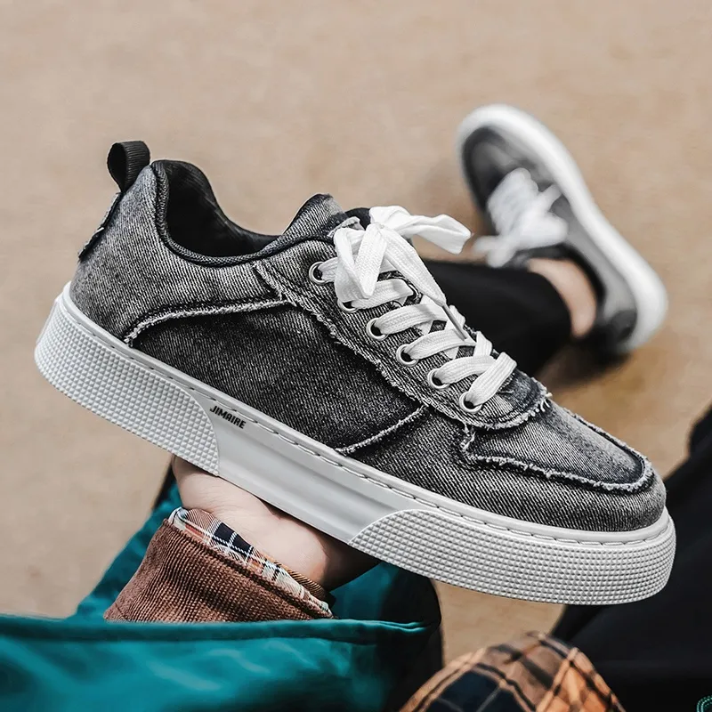 King Jinmai Slip Resistant, Abrasion Resistant, Breathable, Lightweight Low Top Canvas Shoes Men's-11