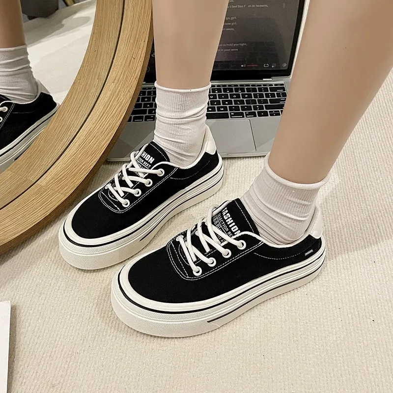 King Jinmai Low Top Skateboard Shoes Women's-12