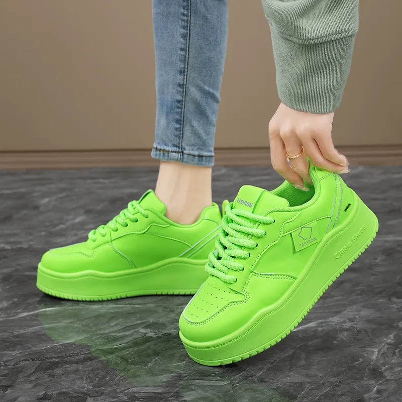 King Jinmai Slip Resistant Low Top Skateboard Shoes Women's-9