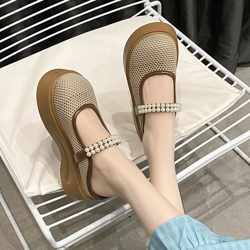 King Jinmai Slip Resistant Closed Toe Slippers Women's-9
