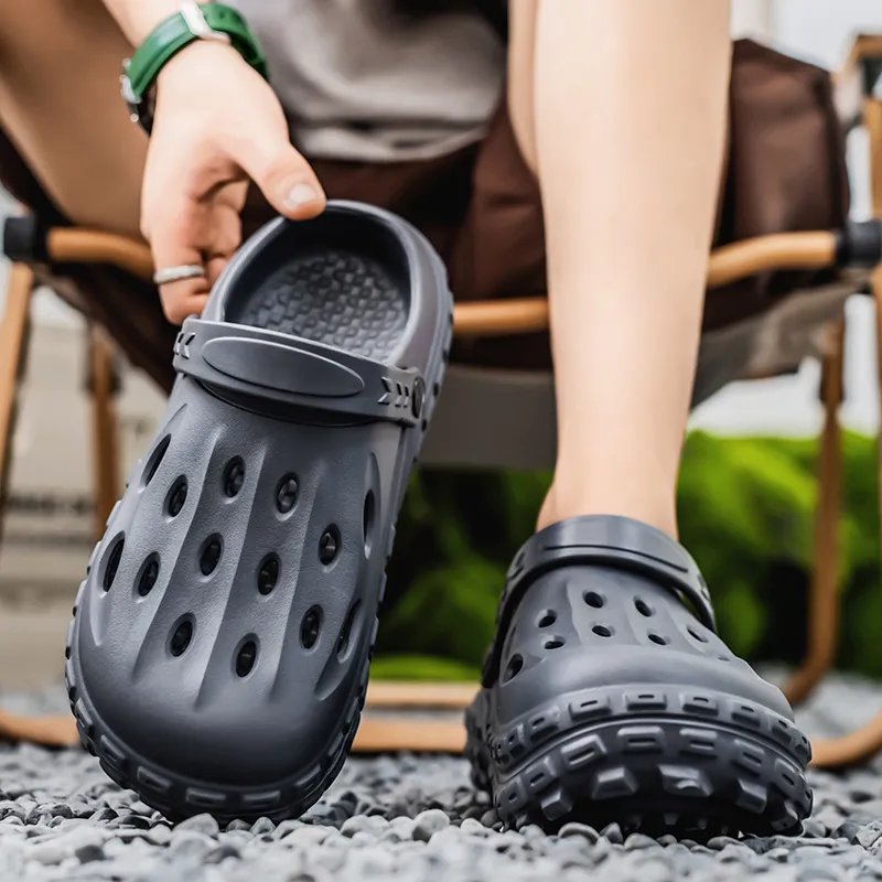 King Jinmai Clogs Men-14