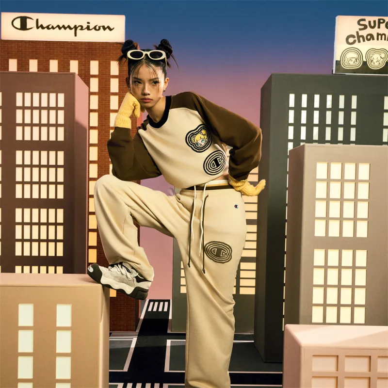 Champion x POP MART Sweatshirt Unisex-2
