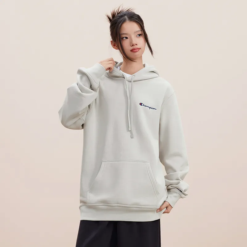 Champion FW24 Script Shop Sweatshirt Unisex-18