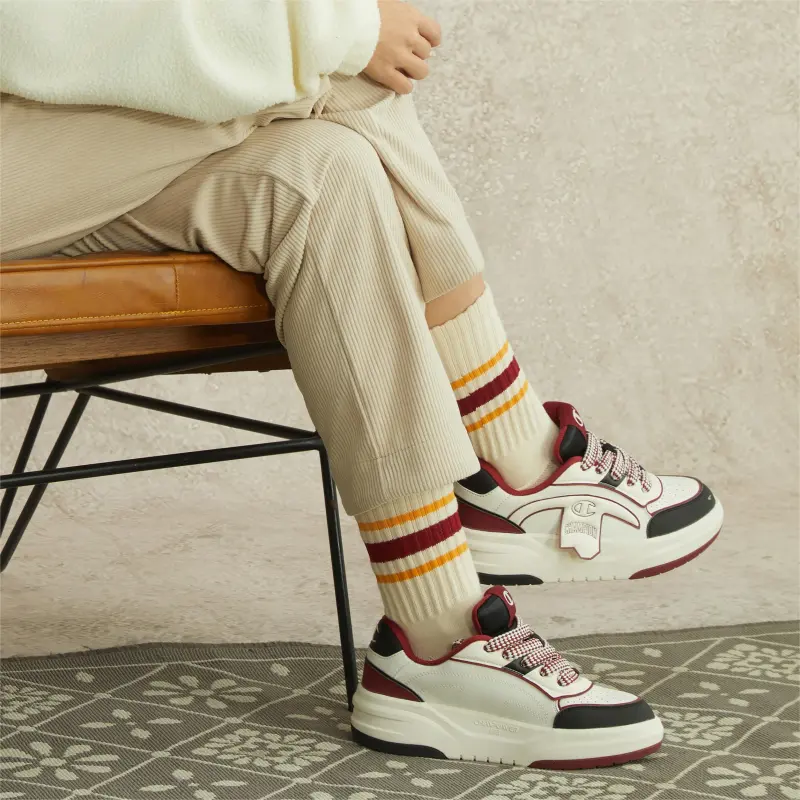 Champion Low Top Skateboard Shoes Unisex Dark Red-6
