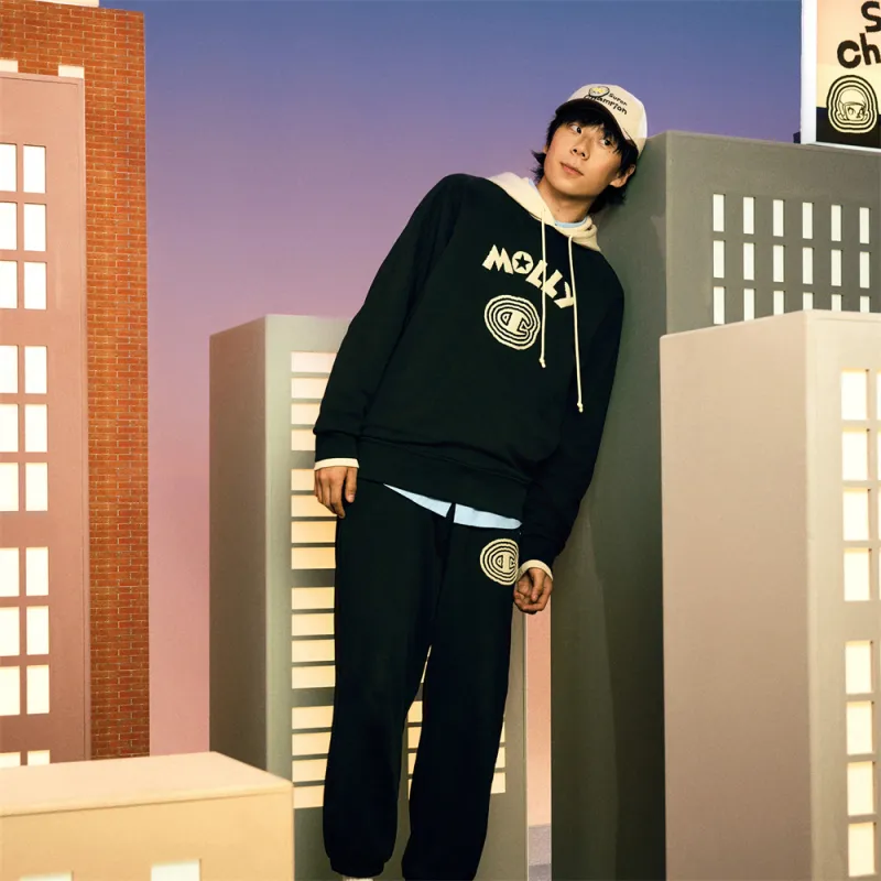 Champion x POP MART Sweatshirt Unisex-3