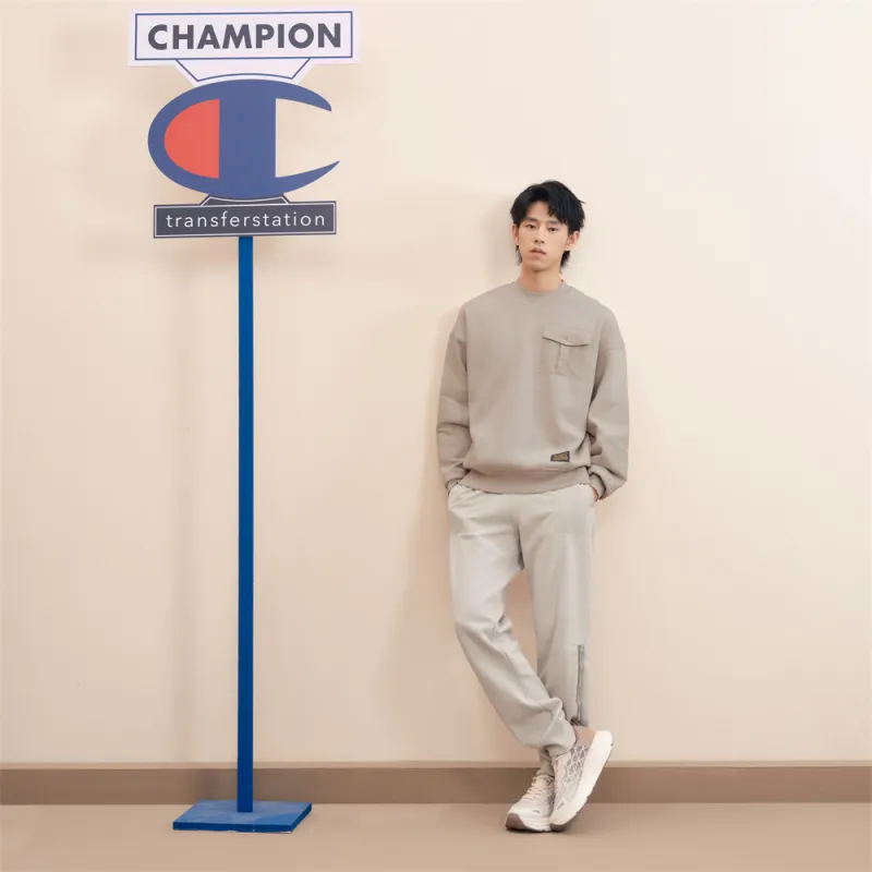 Champion FW24 Surplus + Utility Sweatshirt Unisex-4