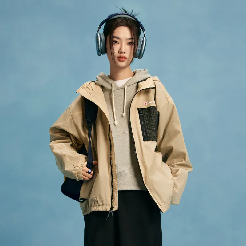 Champion FW22 Jacket US Version Unisex-3
