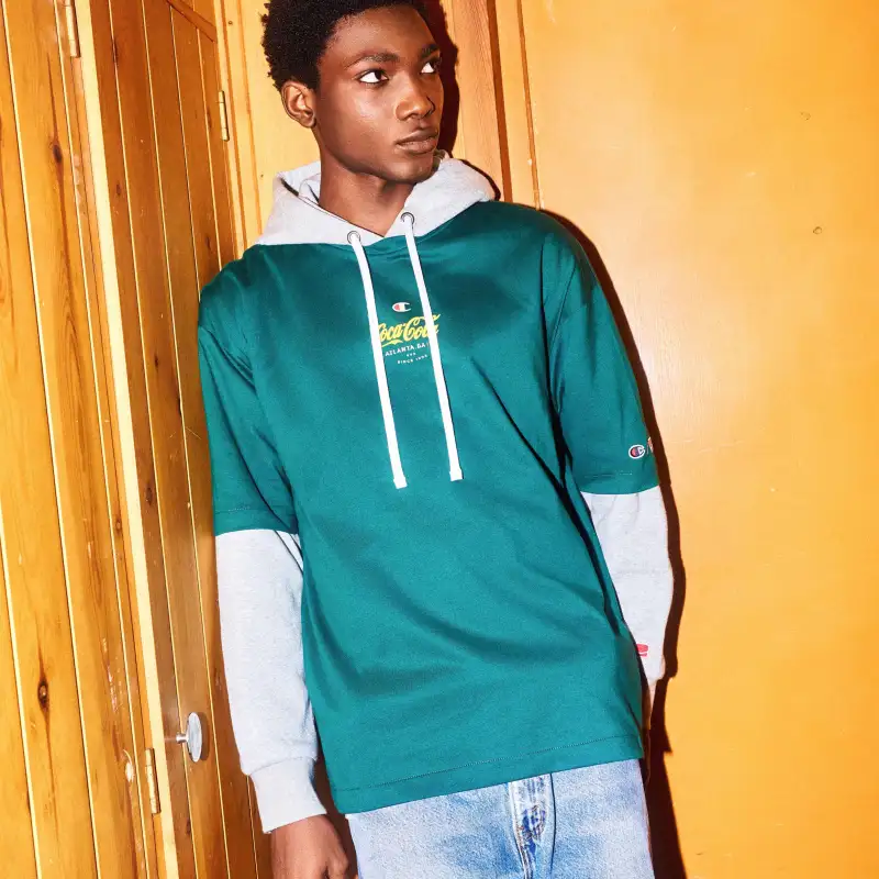 Champion x Coca Cola FW23 T Shirt US Version Unisex-2