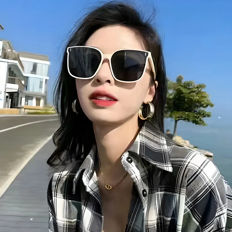 SUPER SUNG Plate And Metal Square Sunglasses Unisex-11