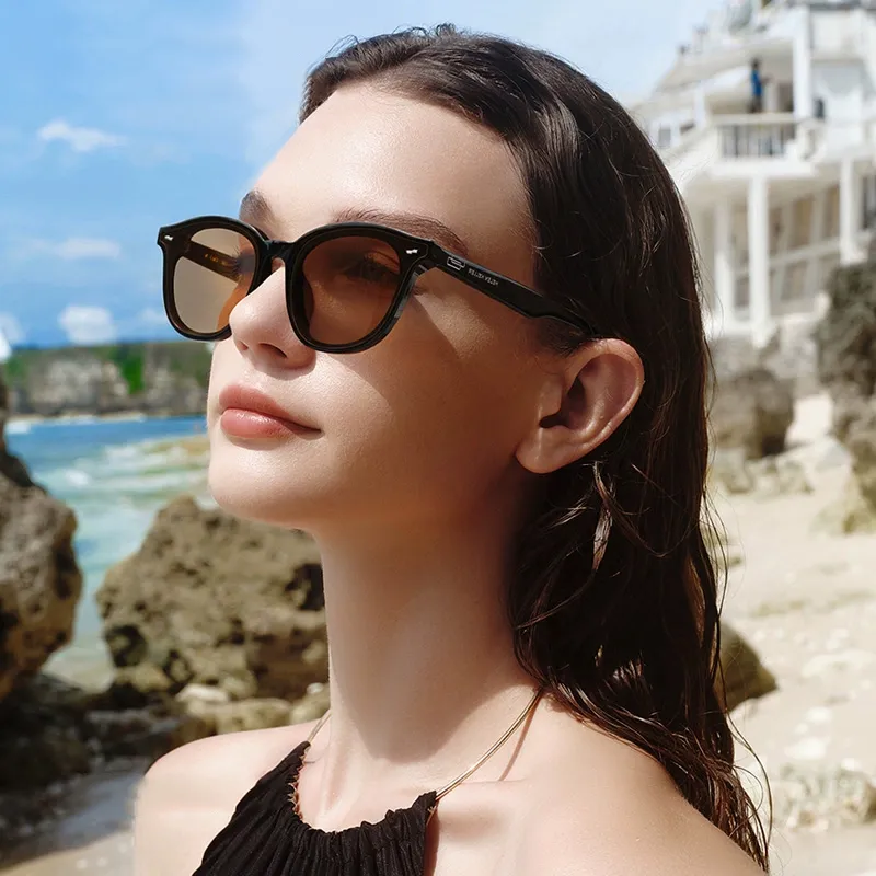 HELEN KELLER Plate Frame Round Sunglasses Unisex-7