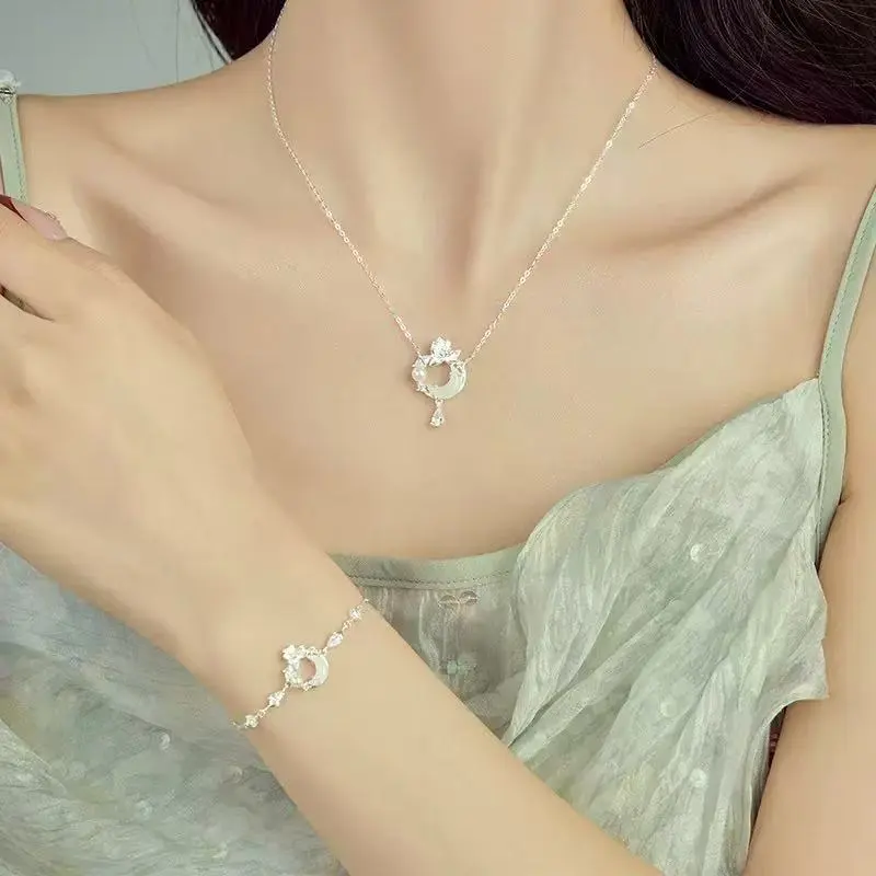Royal Heaven's Choice Hetian Jade Pale Greenish White Jade Unisex-3