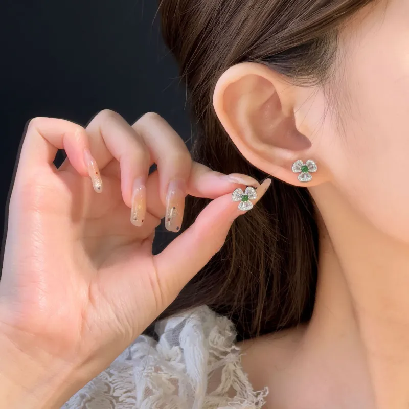QIXIANG Ice Glutinous Jadeite Stud Earrings Women's-2