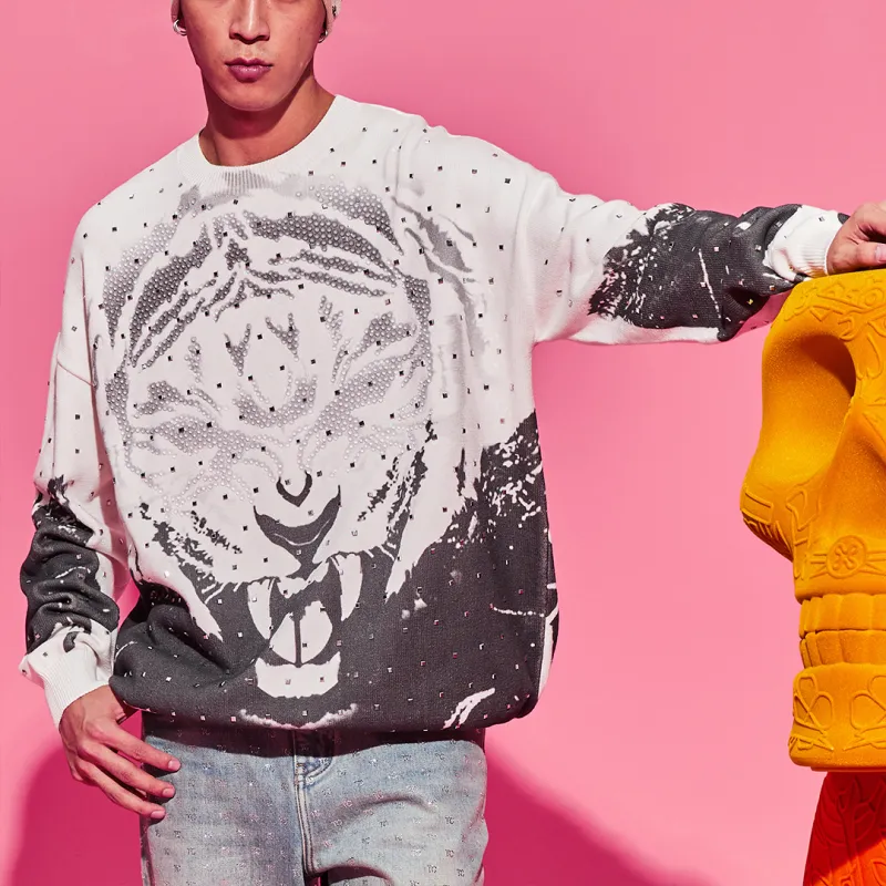 TCH Sweatshirts Unisex White With Black Logo-3