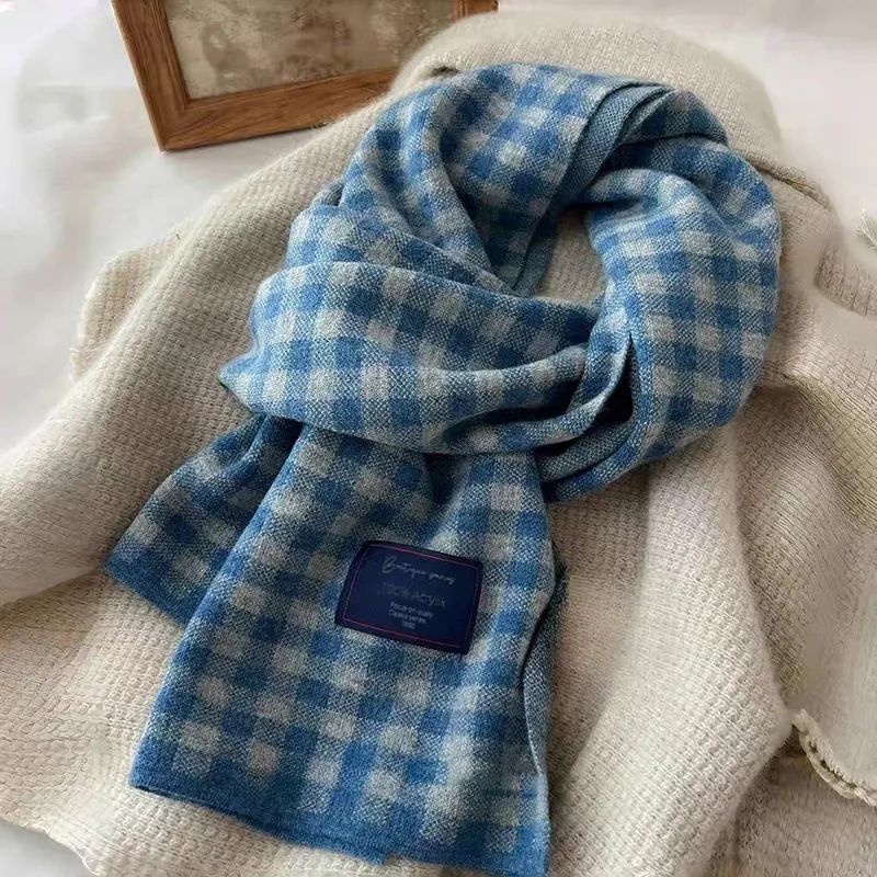 Cranta Komeia Knit Scarves Women's-1