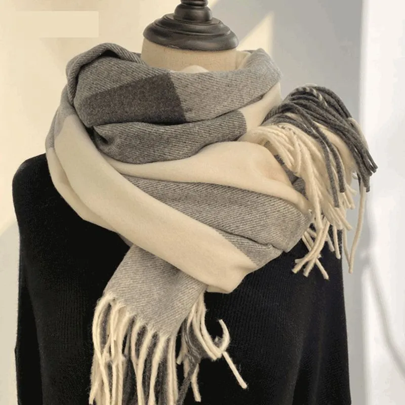 Cranta Komeia Knit Scarves Women's-4