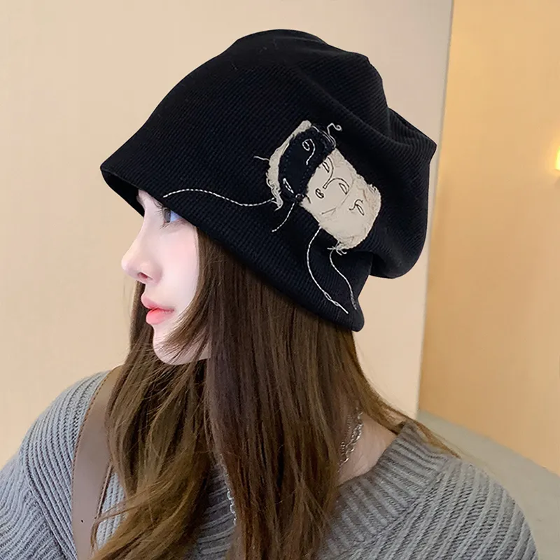 Cranta Komeia Polyester Beanies Unisex-1