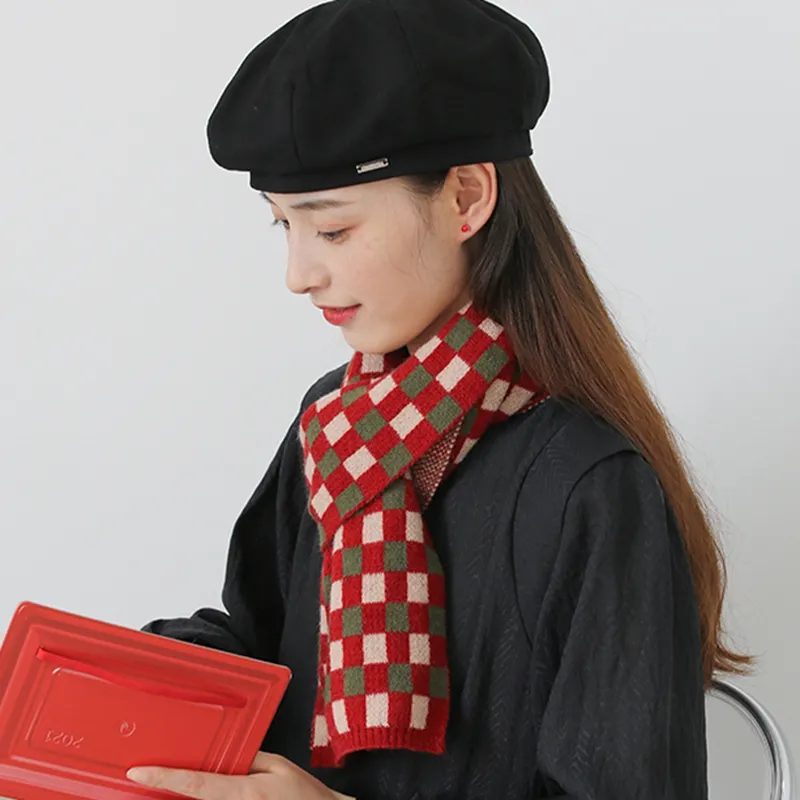 Cranta Komeia Knit Scarves Women's-3