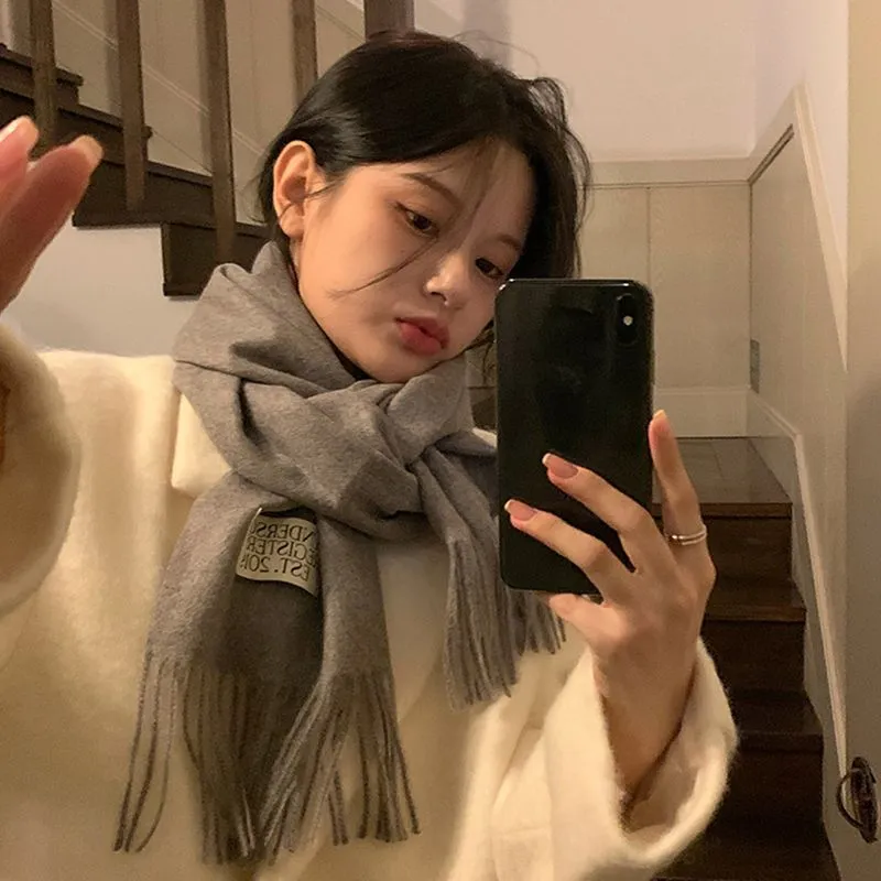 Cranta Komeia Knit Scarves Unisex-1