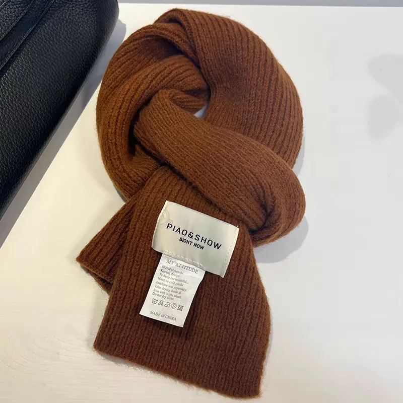 Cranta Komeia Knit Scarves Women's-4