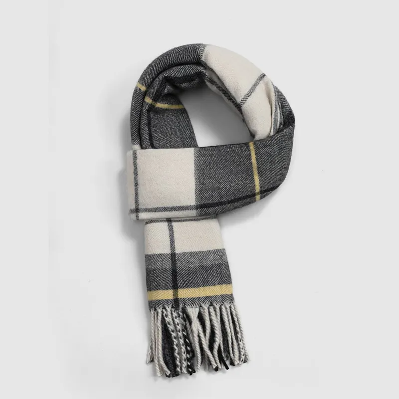 Cranta Komeia Knit Scarves Unisex-5