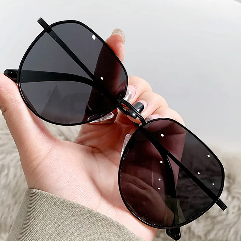 Cranta Komeia Round Sunglasses Unisex-4