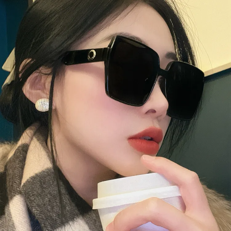 Cranta Komeia Square Sunglasses Unisex-2