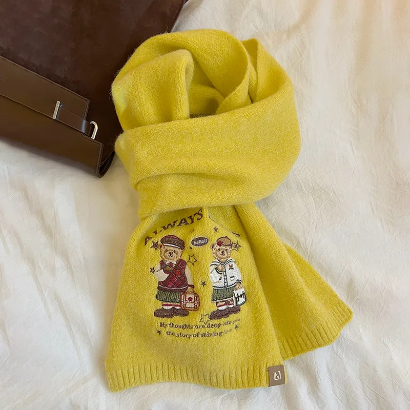 Cranta Komeia Knit Scarves Women's-6