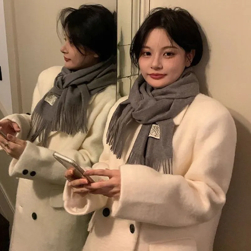 Cranta Komeia Knit Scarves Unisex-5
