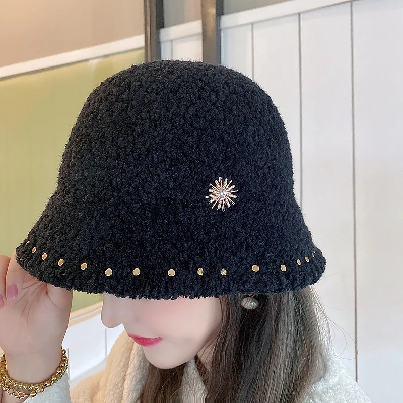 Cranta Komeia Polyester Beanies Women's-3