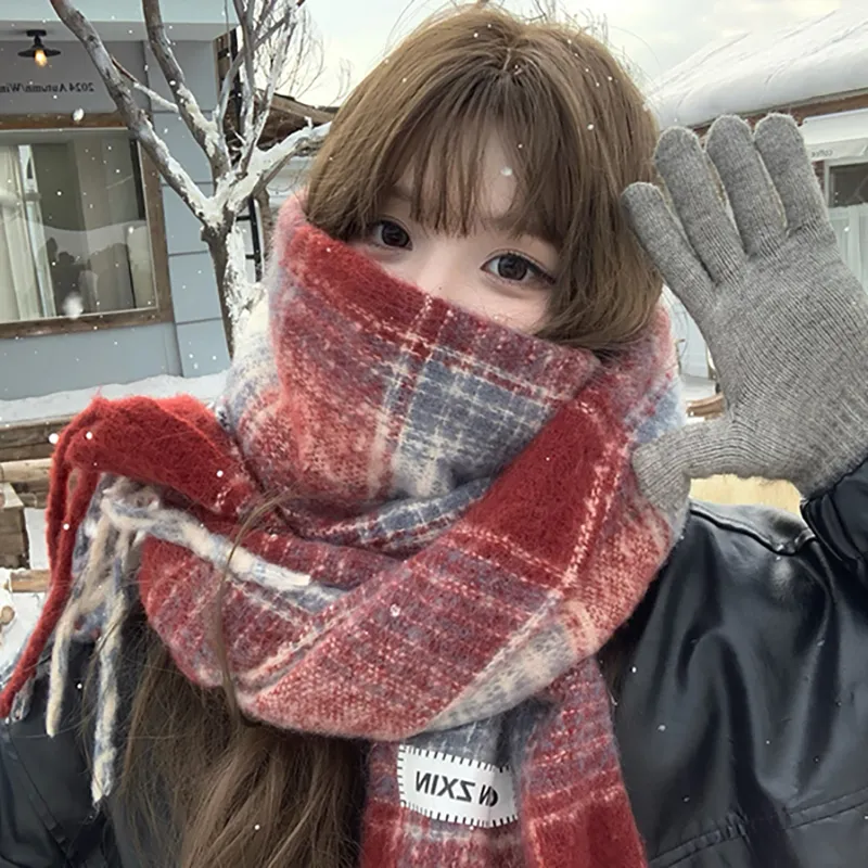Cranta Komeia Polyester Knit Scarves Women's Red-1