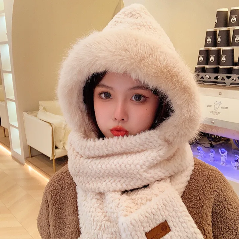 Cranta Komeia Polyester Hoods & Plush Hats Women's-1