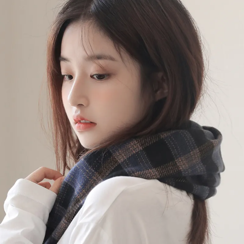 Cranta Komeia Knit Scarves Women's-5