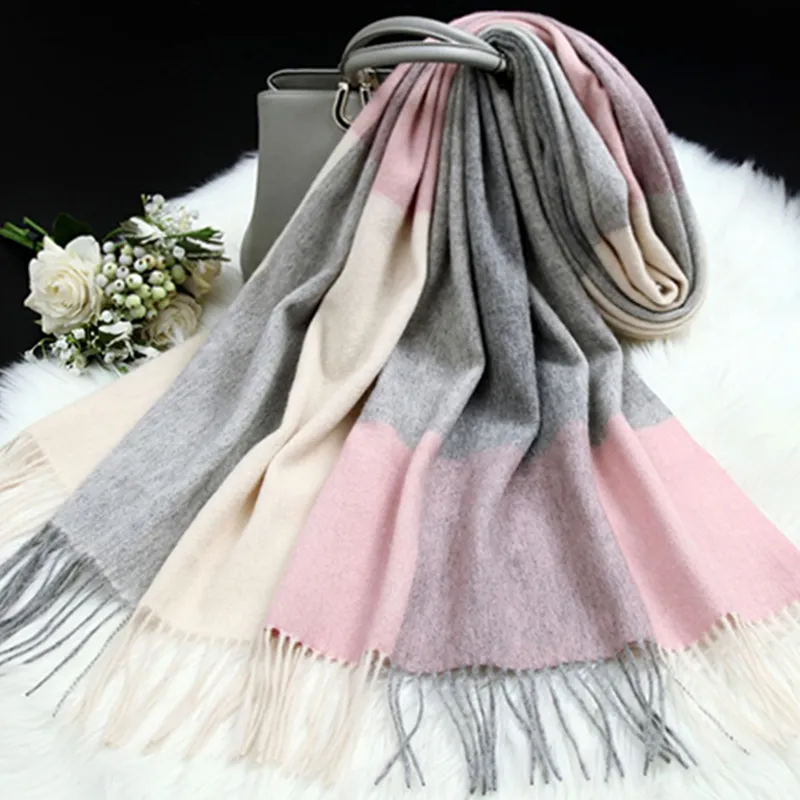 Cranta Komeia Acrylic Knit Scarves Women's-1